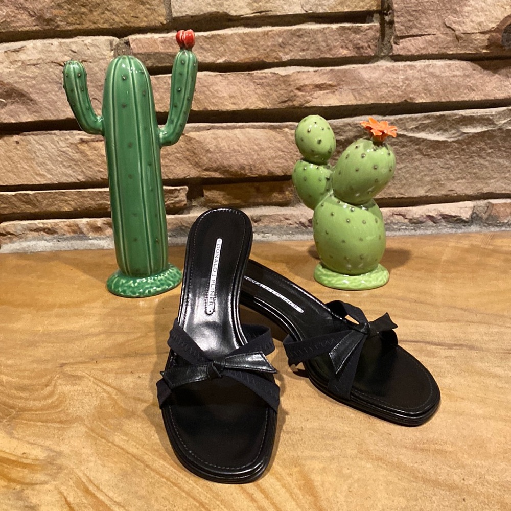 Donald J. Pliner Black Bow Slide Sandals